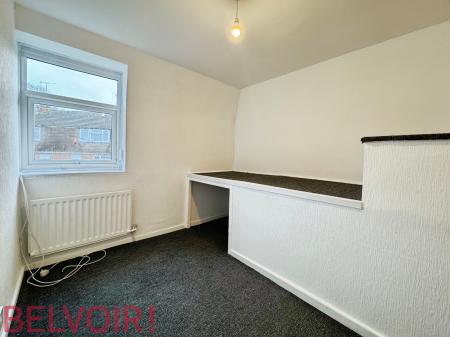 3 bedroom Semi-detached house to let in Cheltenham Grove, Silverdale, ST5