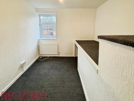 3 bedroom Semi-detached house to let in Cheltenham Grove, Silverdale, ST5