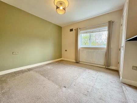 3 bedroom Semi-detached house to let in Oliver Road, Stoke-on-Trent, ST4