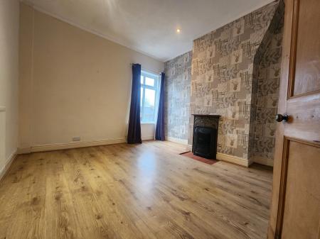 2 bedroom Terraced House to let in Greatbatch Avenue, Penkhull, Stoke-on-Trent, ST4