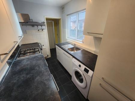 2 bedroom Terraced House to let in Greatbatch Avenue, Penkhull, Stoke-on-Trent, ST4