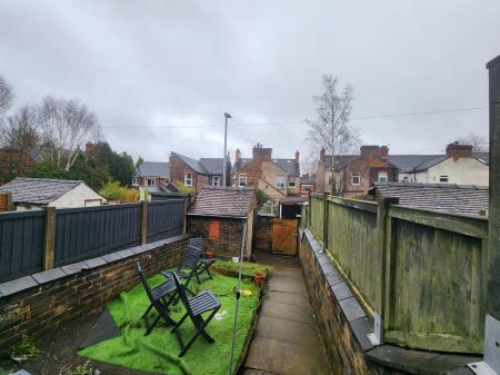 2 bedroom Terraced House to let in Greatbatch Avenue, Penkhull, Stoke-on-Trent, ST4