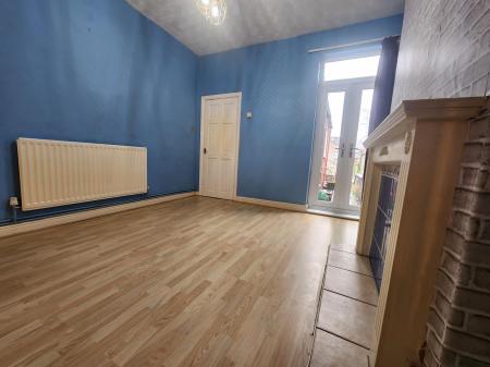 2 bedroom Terraced House to let in Greatbatch Avenue, Penkhull, Stoke-on-Trent, ST4