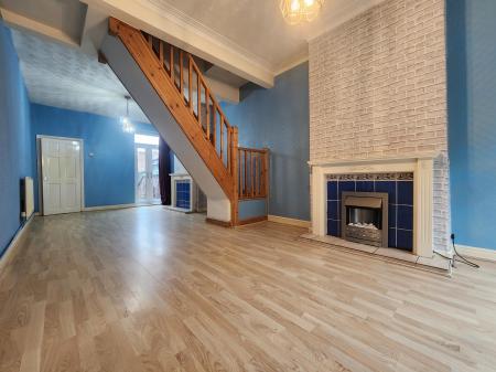 2 bedroom Terraced House to let in Greatbatch Avenue, Penkhull, Stoke-on-Trent, ST4