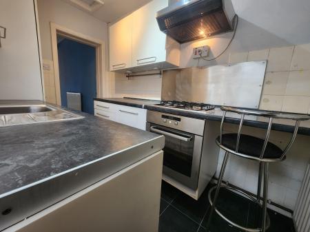 2 bedroom Terraced House to let in Greatbatch Avenue, Penkhull, Stoke-on-Trent, ST4