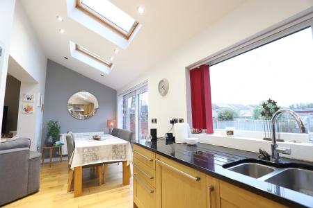 1 bedroom Semi-detached house to let in Underwood Road, Newcastle-under-Lyme, ST5
