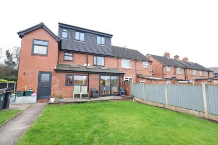1 bedroom Semi-detached house to let in Underwood Road, Newcastle-under-Lyme, ST5
