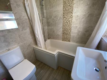 3 bedroom Terraced House to let in Legge Street, Newcastle-under-Lyme, ST5