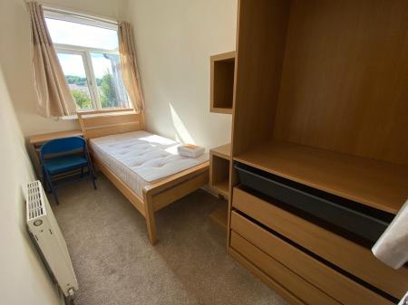 3 bedroom Terraced House to let in Legge Street, Newcastle-under-Lyme, ST5