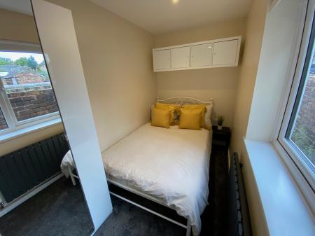 4 bedroom House share to let in Guildford Street,, Stoke-on-Trent, ST4