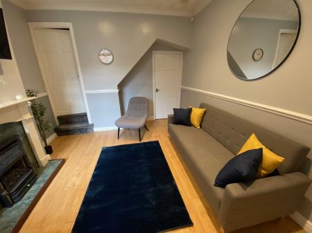 4 bedroom House share to let in Guildford Street,, Stoke-on-Trent, ST4