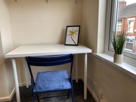 4 bedroom House share to let in Guildford Street,, Stoke-on-Trent, ST4