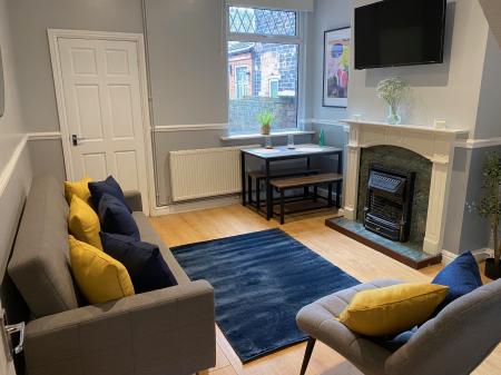 4 bedroom House share to let in Guildford Street,, Stoke-on-Trent, ST4