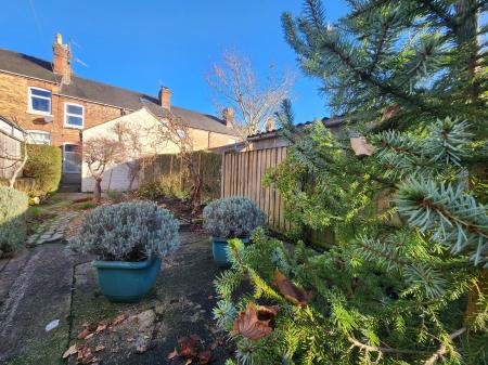 2 bedroom Terraced House to let in Penkville Street, Stoke-on-Trent, ST4