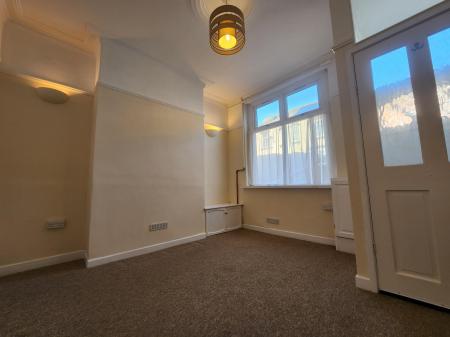 2 bedroom Terraced House to let in Penkville Street, Stoke-on-Trent, ST4