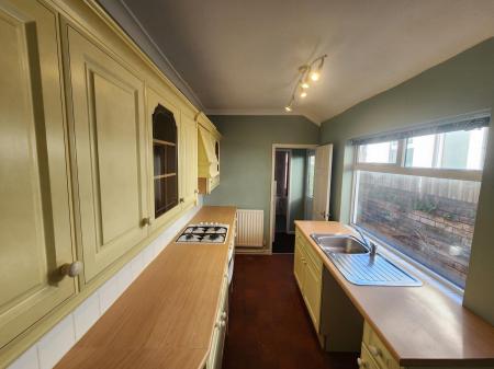 2 bedroom Terraced House to let in Penkville Street, Stoke-on-Trent, ST4