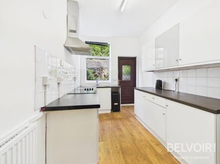 2 bedroom Terraced House for sale in Albert Street, Newcastle Under Lyme, ST5