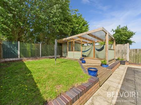 4 bedroom Semi-detached house for sale in Allerton Road, Trentham, Stoke On Trent, ST4