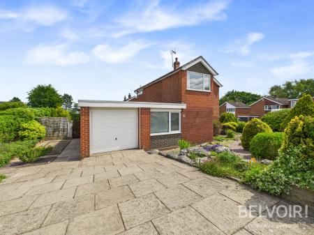 3 bedroom Detached house for sale in Bracken Close, Tittensor, ST12