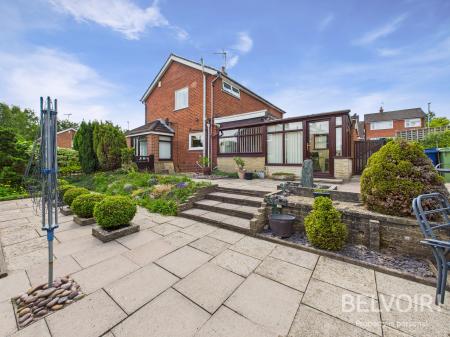 3 bedroom Detached house for sale in Bracken Close, Tittensor, ST12