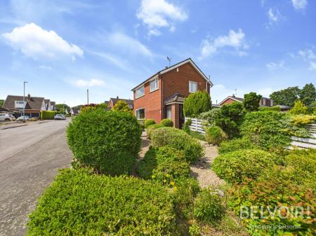 3 bedroom Detached house for sale in Bracken Close, Tittensor, ST12