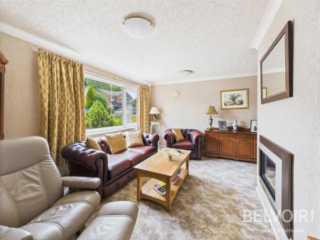 3 bedroom Detached house for sale in Bracken Close, Tittensor, ST12