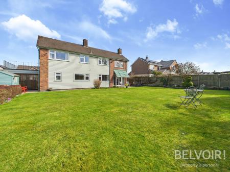 4 bedroom Detached house for sale in Diamond Ridge, Barlaston, ST12