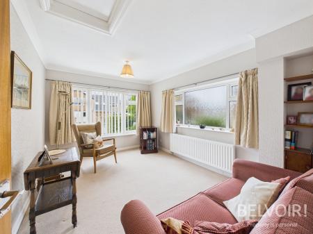 4 bedroom Detached house for sale in Diamond Ridge, Barlaston, ST12