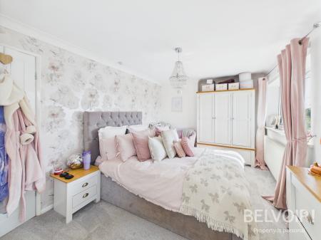 2 bedroom Town house for sale in Earls Drive, Clayton, Newcastle Under Lyme, ST5