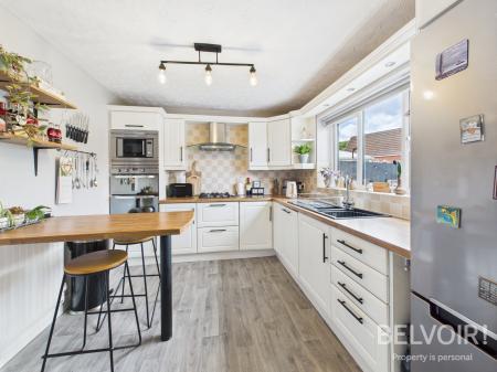 4 bedroom Detached house for sale in Highland Drive, Lightwood, Stoke On Trent, ST3