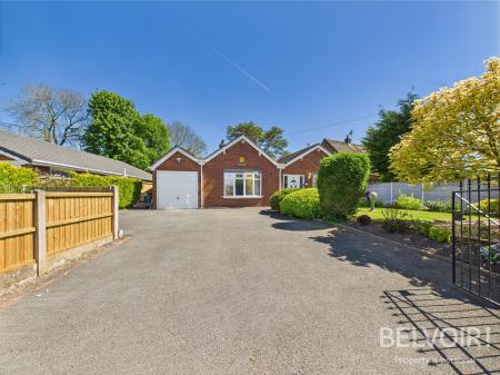 2 bedroom Bungalow for sale in Highlows Lane, Yarnfield, Stone, ST15