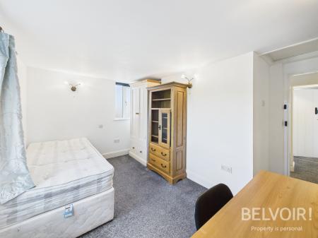 4 bedroom Cottage for sale in Highway Lane, Keele, Newcastle Under Lyme, ST5