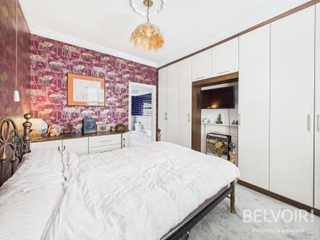 3 bedroom Terraced House for sale in Ingestre Road, Forebridge, Stafford, ST17