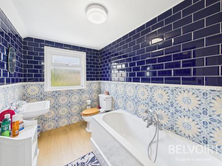 3 bedroom Terraced House for sale in Ingestre Road, Forebridge, Stafford, ST17