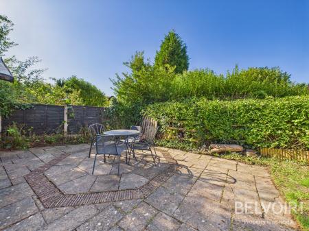 4 bedroom Semi-detached house for sale in Lincoln Grove, Clayton, Newcastle Under Lyme, ST5