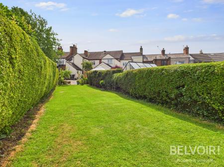 3 bedroom Terraced House for sale in Longton Road, Stone, ST15