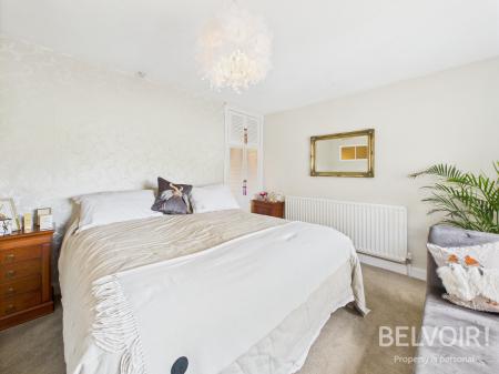 3 bedroom Terraced House for sale in Longton Road, Stone, ST15