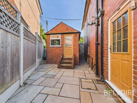 3 bedroom Semi-detached house for sale in Mount Road, Stone, ST15