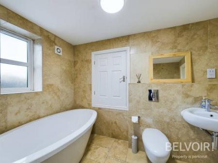 2 bedroom Penthouse for sale in Oulton Road, Stone, ST15