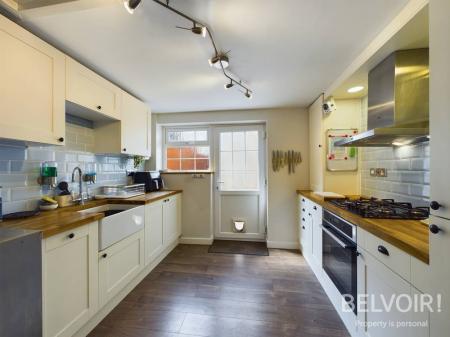 2 bedroom Terraced House for sale in Oulton Road, Stone, ST15