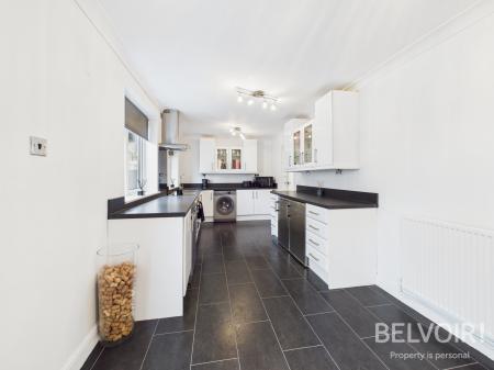 3 bedroom Terraced House for sale in Park View, Swynnerton, Stone, ST15