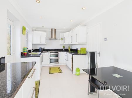 3 bedroom Terraced House for sale in Pellfield Court, Weston, ST18