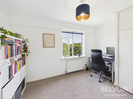 2 bedroom Maisonette for sale in Pike Close, Stafford, ST16