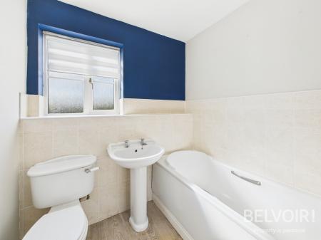 3 bedroom Town house for sale in Stoney Brook Close, Hixon, ST18
