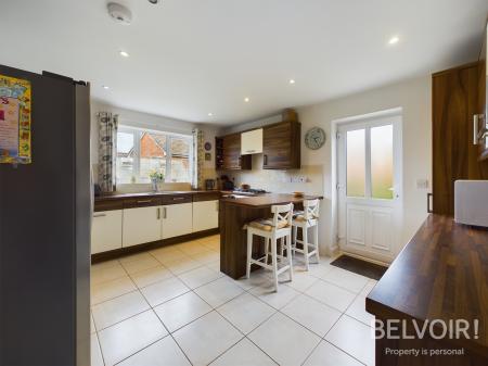 4 bedroom Detached house for sale in The Orchards, Eccleshall, ST21
