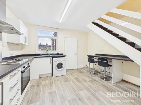 2 bedroom Terraced House for sale in Tunley Street, Stone, ST15