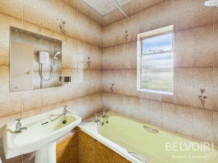 3 bedroom Semi-detached house for sale in Westhead Avenue, Stafford, ST16