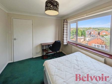 5 bedroom Semi-detached house to let in Park Road, Silverdale, ST5