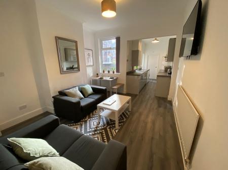 1 bedroom House share to let in Guildford Street, Stoke-on-Trent, ST4