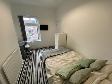 1 bedroom House share to let in Guildford Street, Stoke-on-Trent, ST4